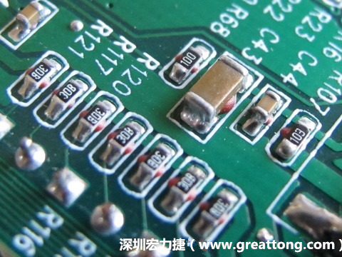 何謂SMT「紅膠」制程？什么時(shí)候該用紅膠呢？有何限制呢？