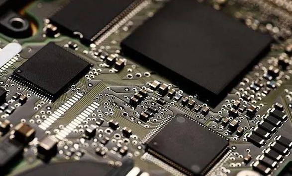 PCBA加工貼片元器件與插件元器件的區(qū)別在哪？